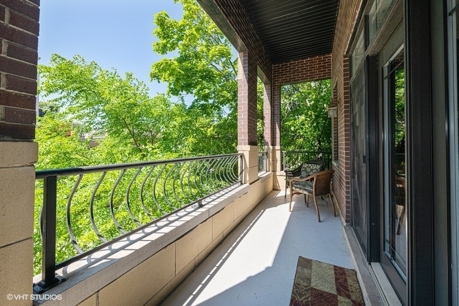 1640 W Belmont Avenue - Photo 4
