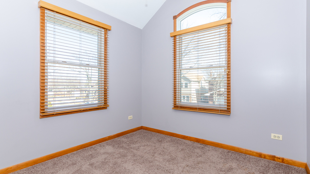1033 Hayes Avenue - Photo 16