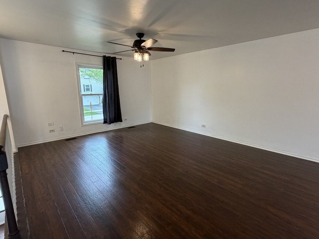 284 Hill Avenue - Photo 6