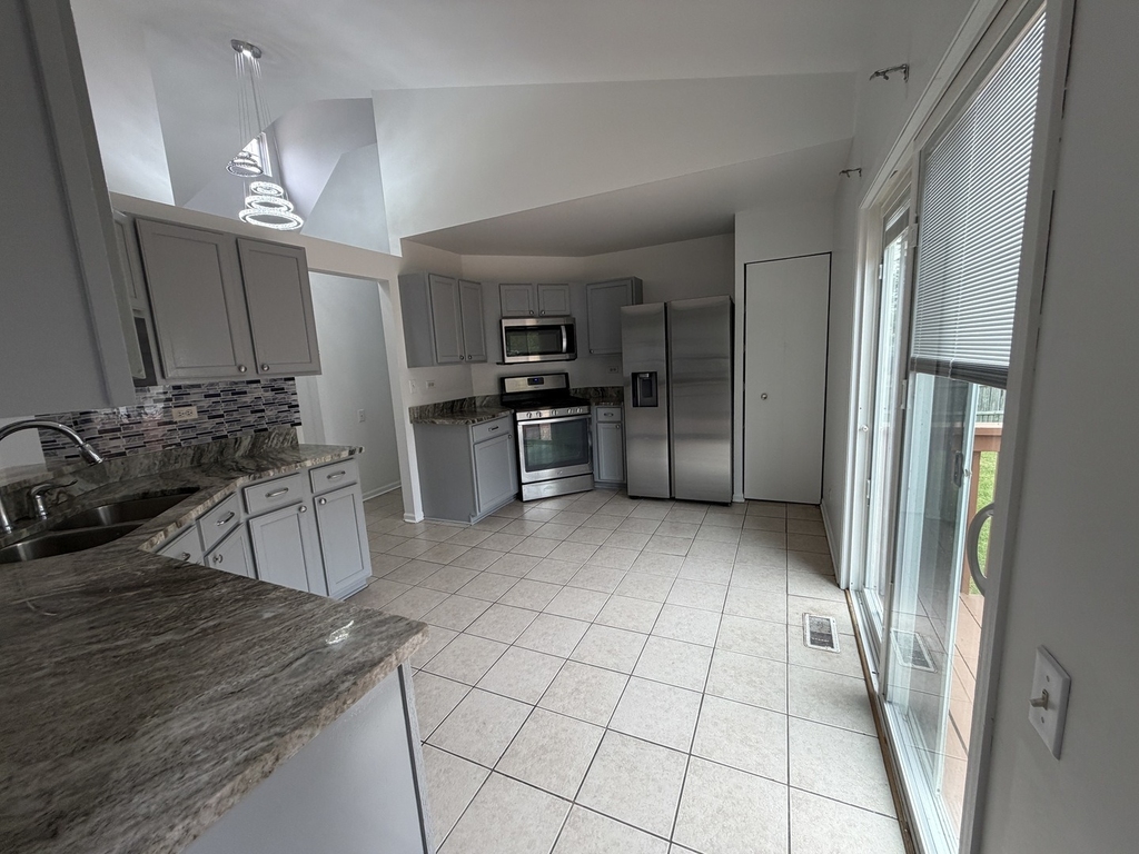2354 Nantucket Lane - Photo 8