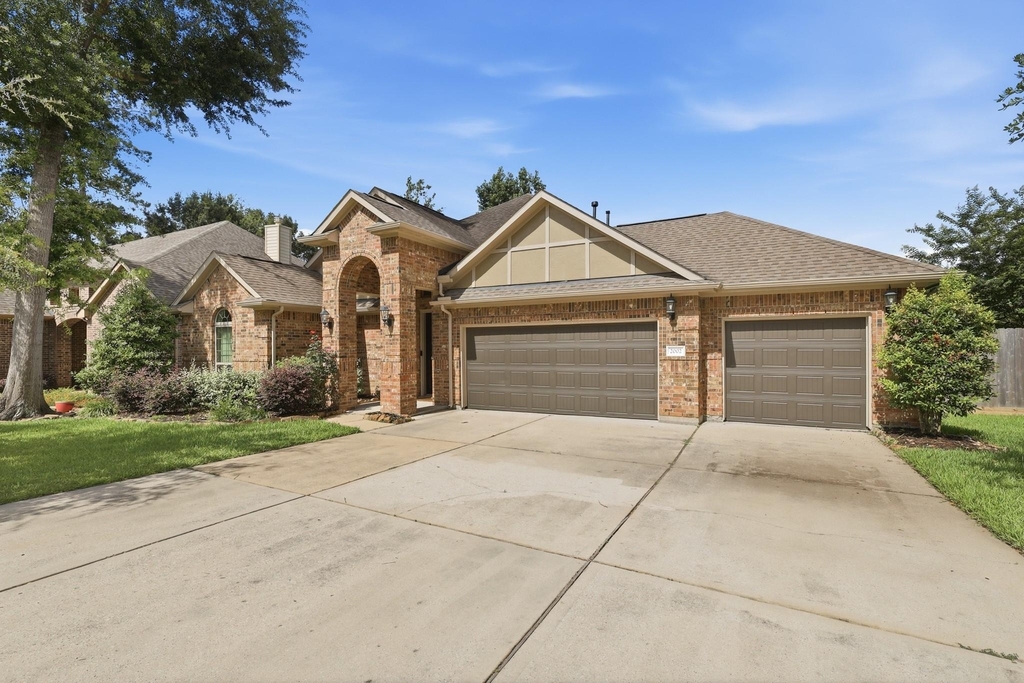 2002 Brodie Lane - Photo 1