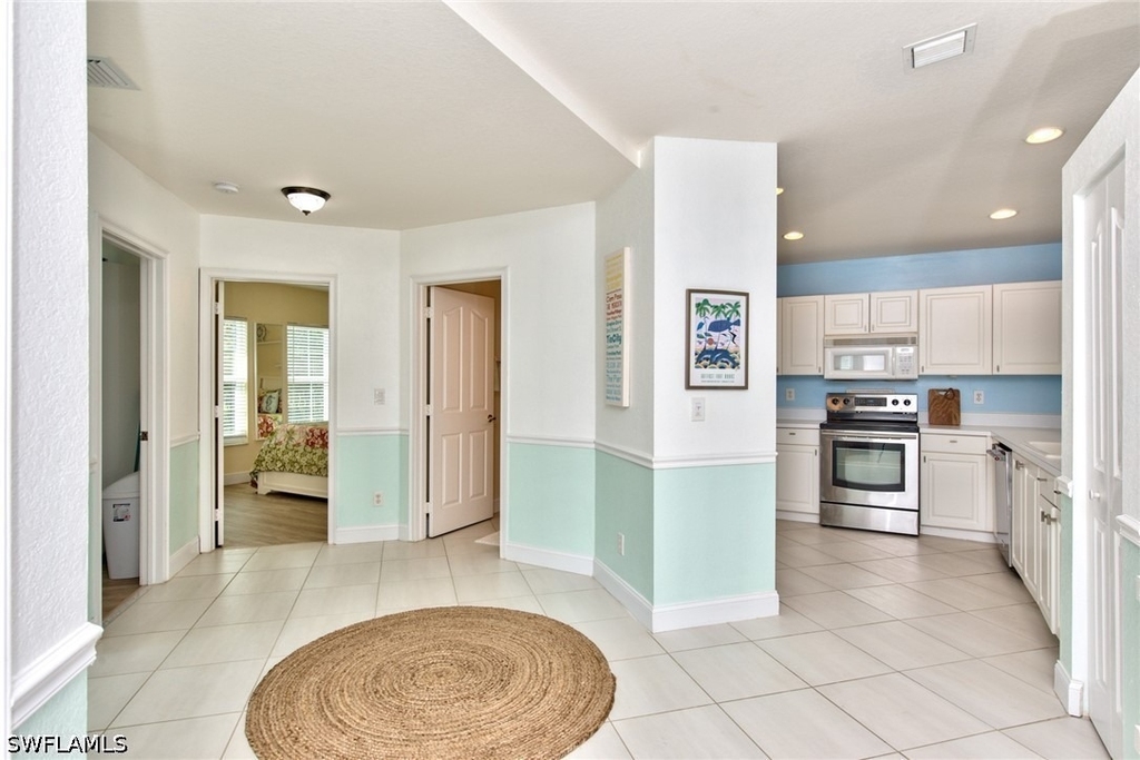 1100 Diamond Circle - Photo 6