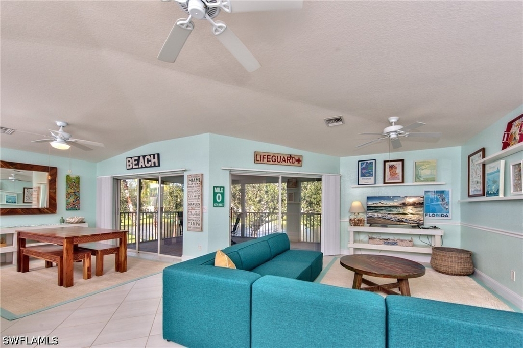 1100 Diamond Circle - Photo 1