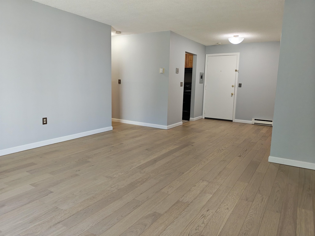 83f Constitution - Photo 5