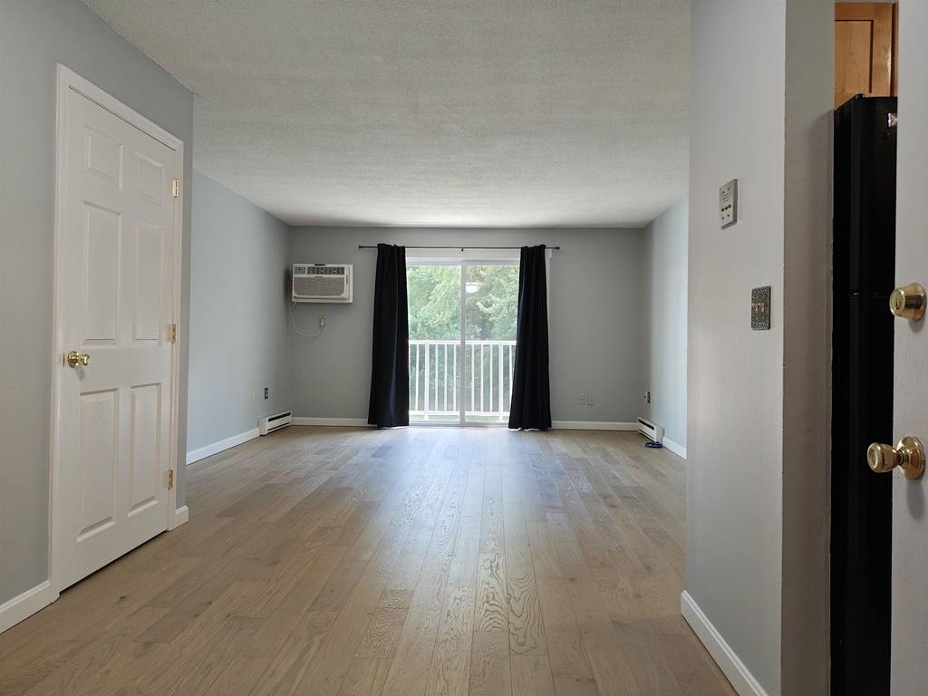 83f Constitution - Photo 3