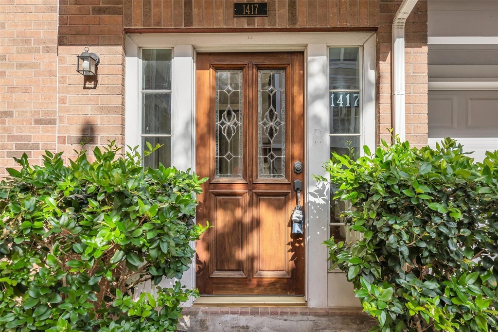 1417 W Webster Street - Photo 3