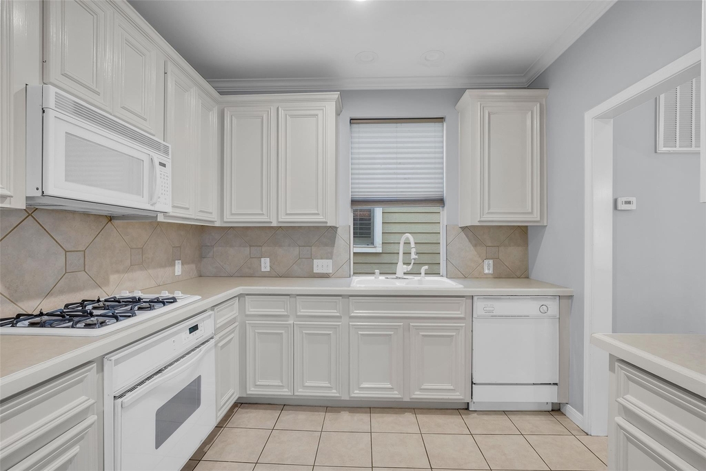 1417 W Webster Street - Photo 16