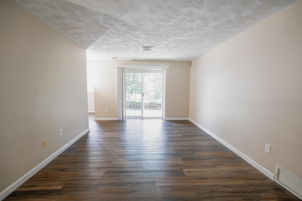 7 Louisburg - Photo 2