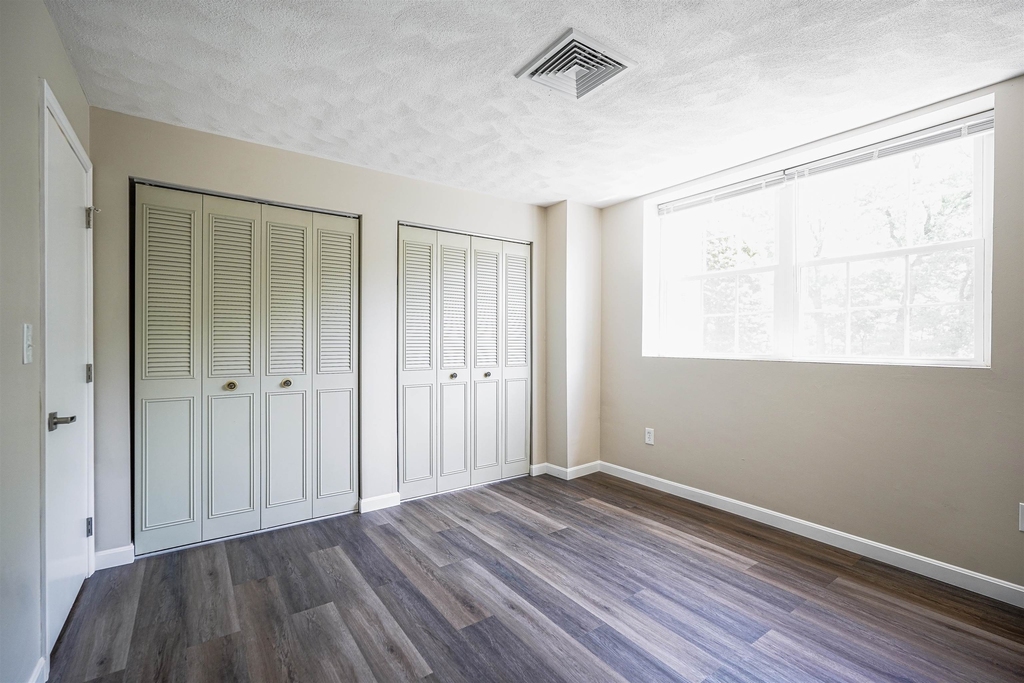 7 Louisburg - Photo 20