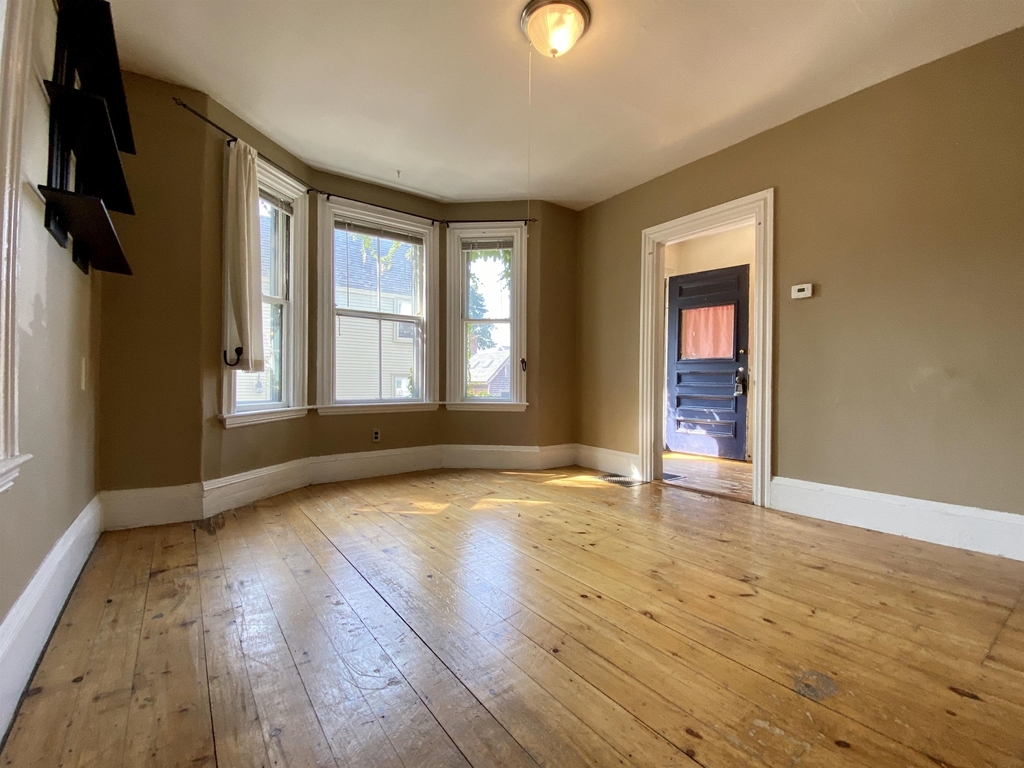 59 Manning - Photo 4