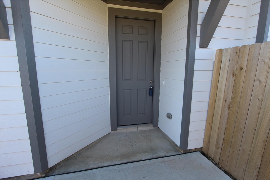 27802 Western Creek Court - Photo 23