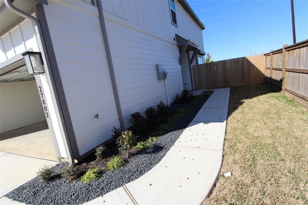 27802 Western Creek Court - Photo 18