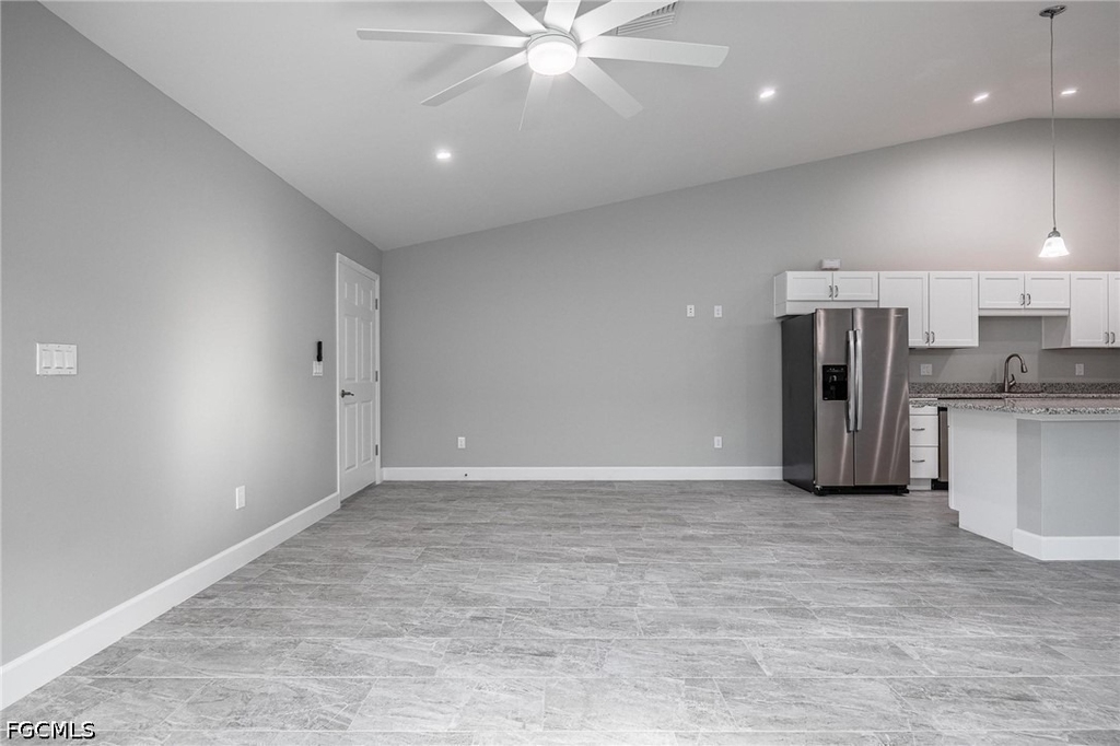 184 Village Circle - Photo 9