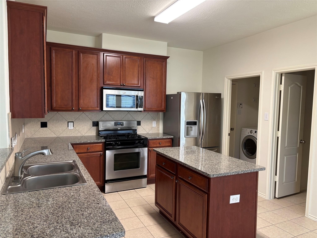 21223 Colton Cove Drive - Photo 27