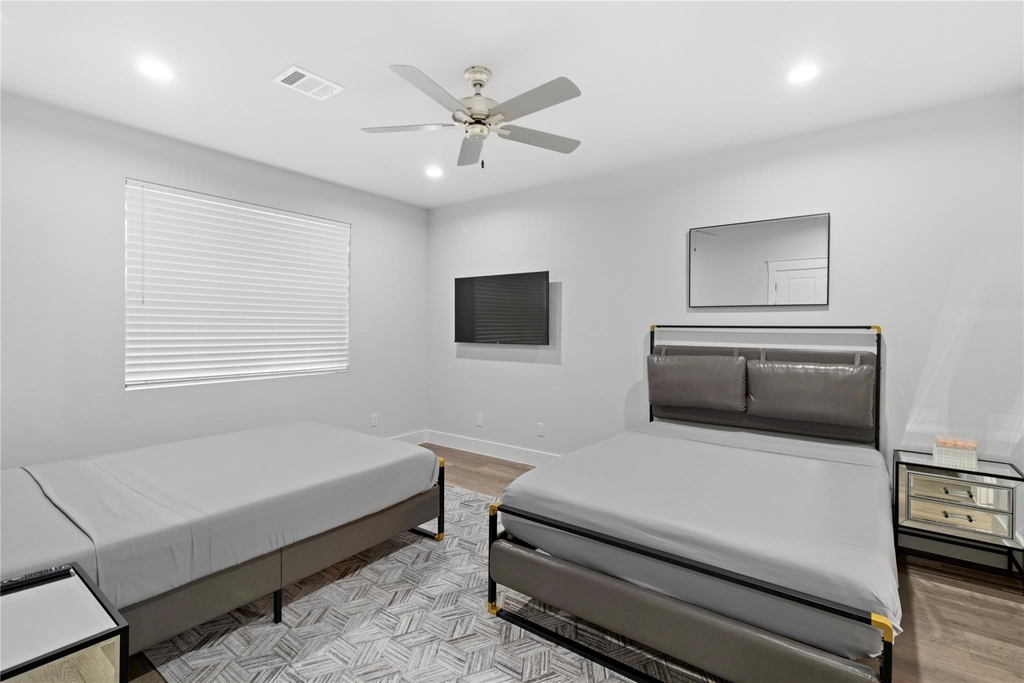 2508 Gray Street - Photo 12