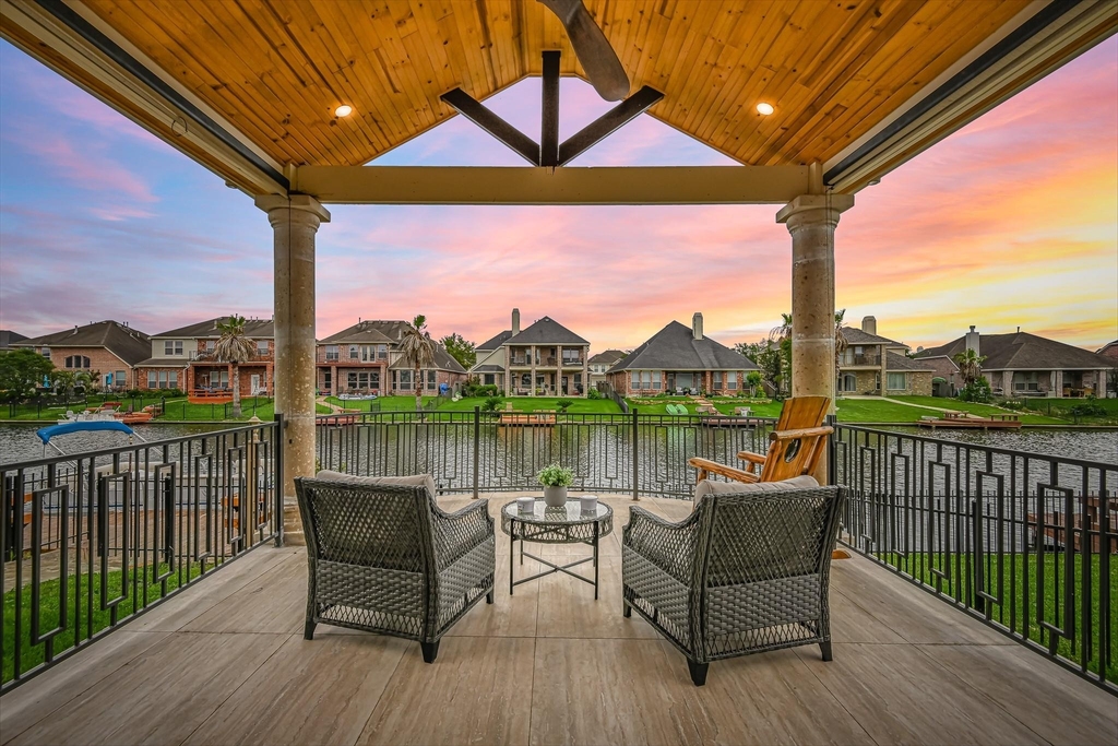 18022 Dunoon Bay Point Court - Photo 0