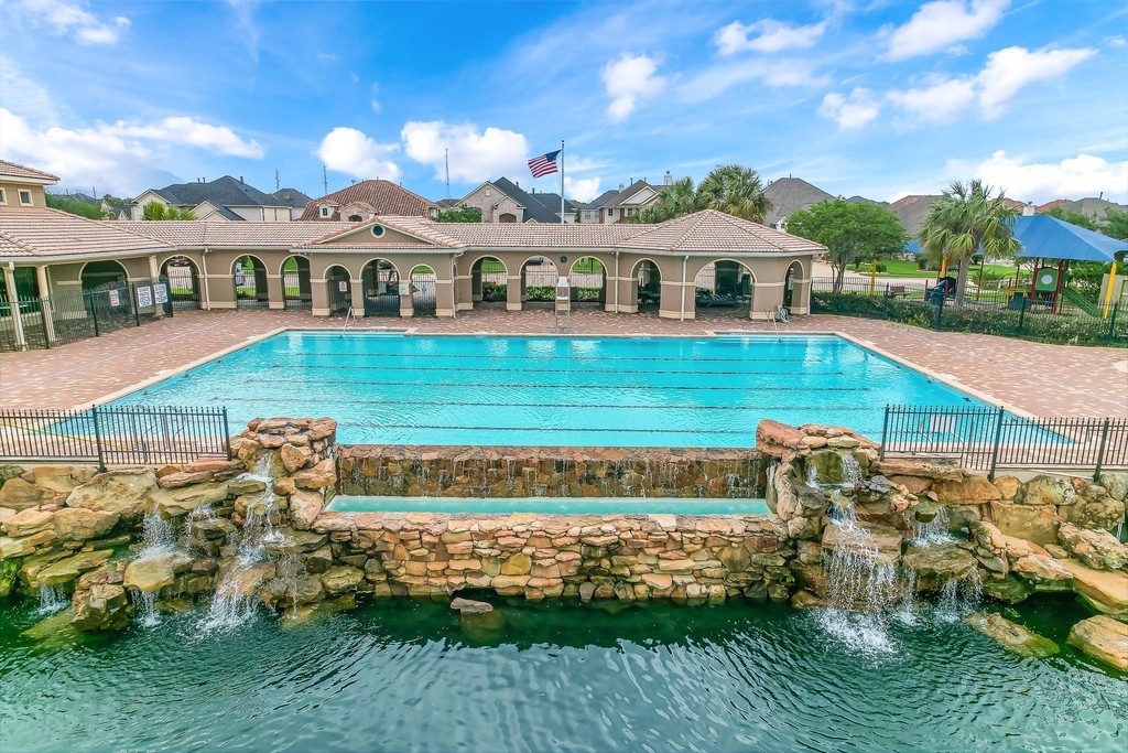 18022 Dunoon Bay Point Court - Photo 40
