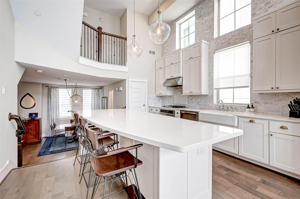 715 Algona Avenue - Photo 18