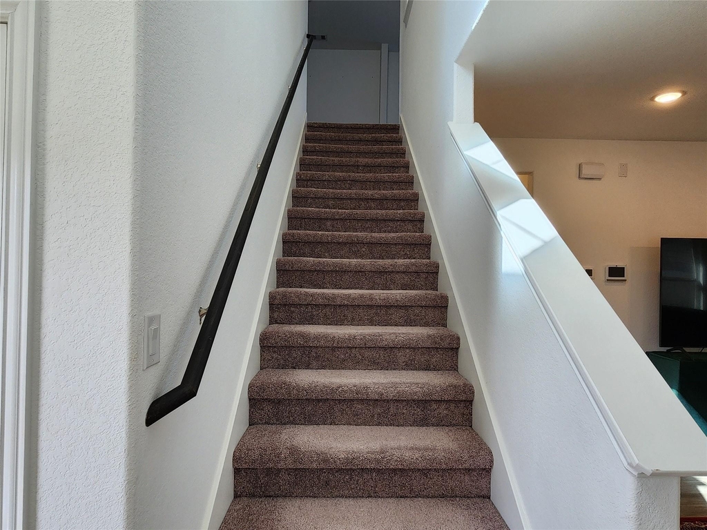 31322 Whitfield Court - Photo 33