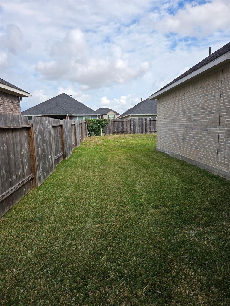 31322 Whitfield Court - Photo 47