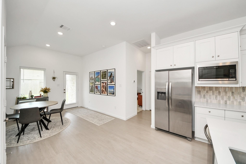 2406 Aquamarine Lane - Photo 11
