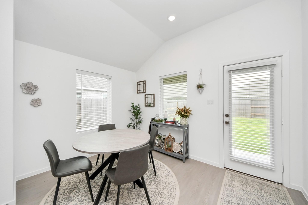 2406 Aquamarine Lane - Photo 12