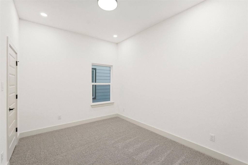 9819 Turnbow Street - Photo 22