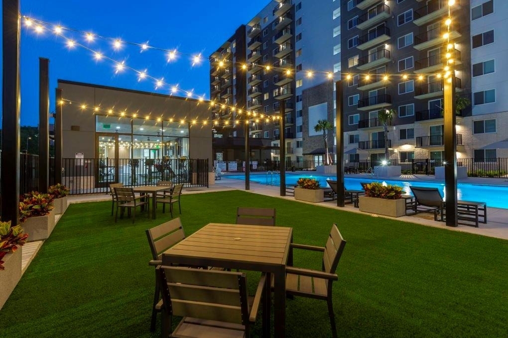 18036 Park Row Blvd - Photo 13