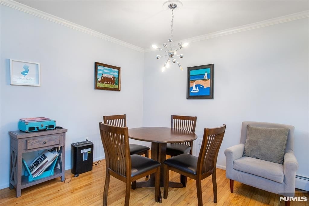 320 South - Photo 6