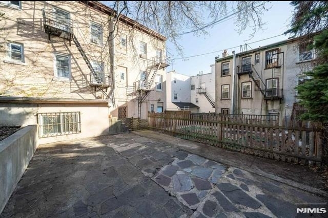 75 Palisade - Photo 1