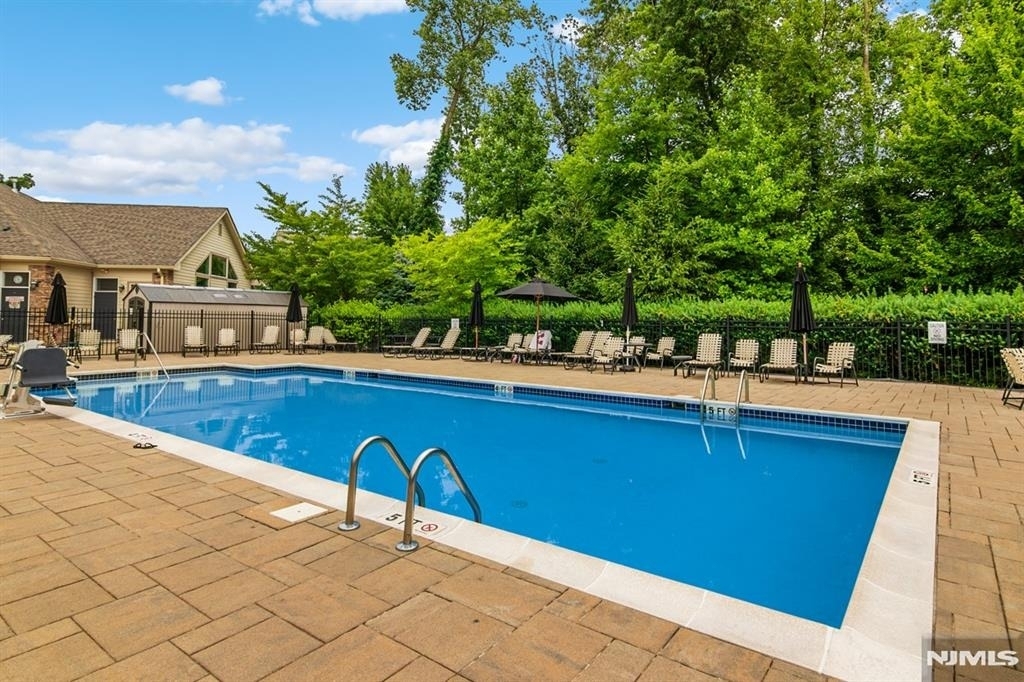 1503 Whitney - Photo 25