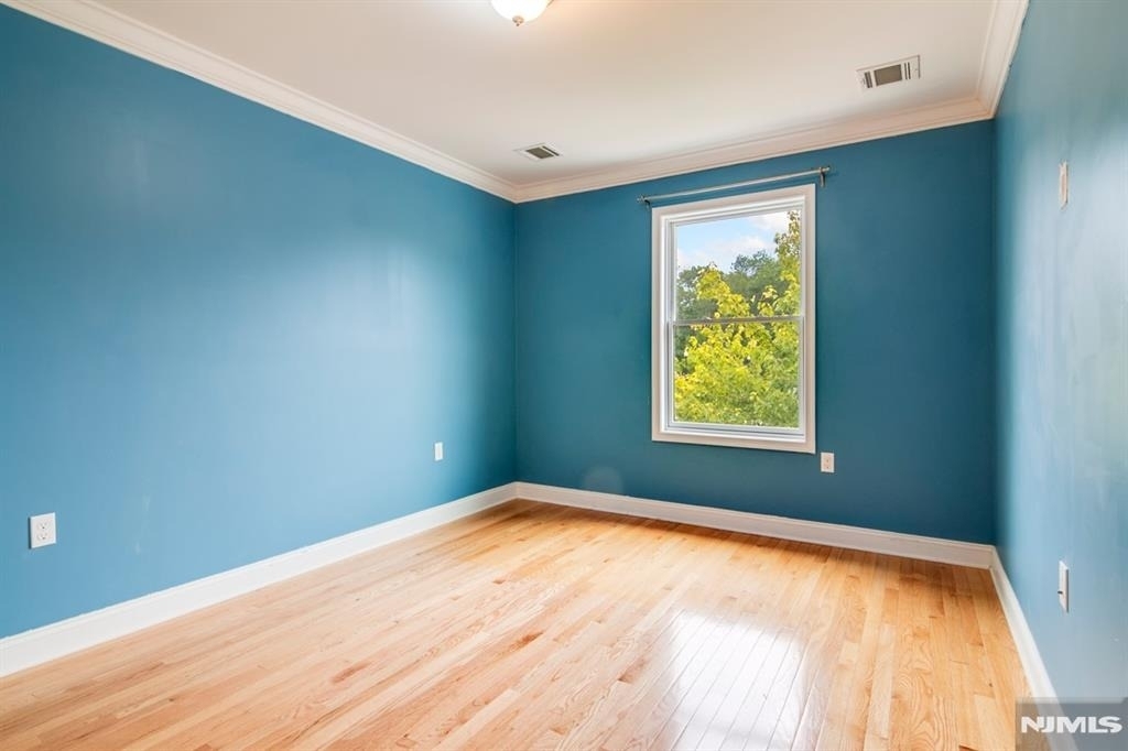 1503 Whitney - Photo 12