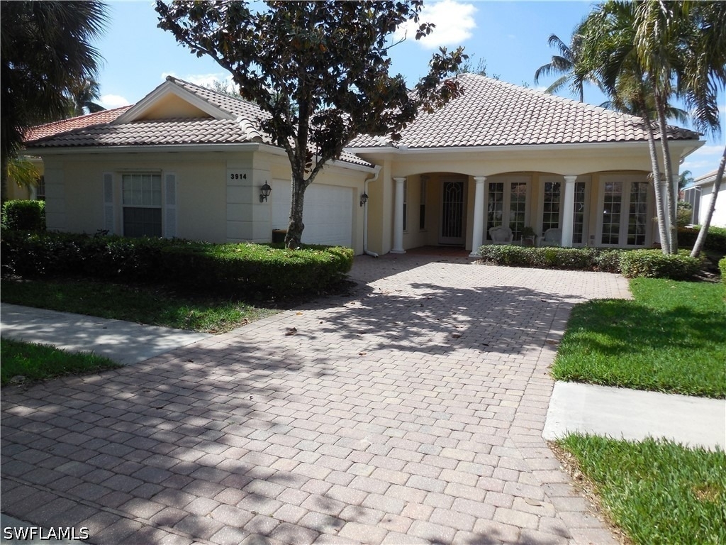 3914 Upolo Lane - Photo 0