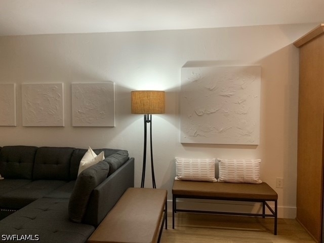 1417 Chesapeake Avenue - Photo 2