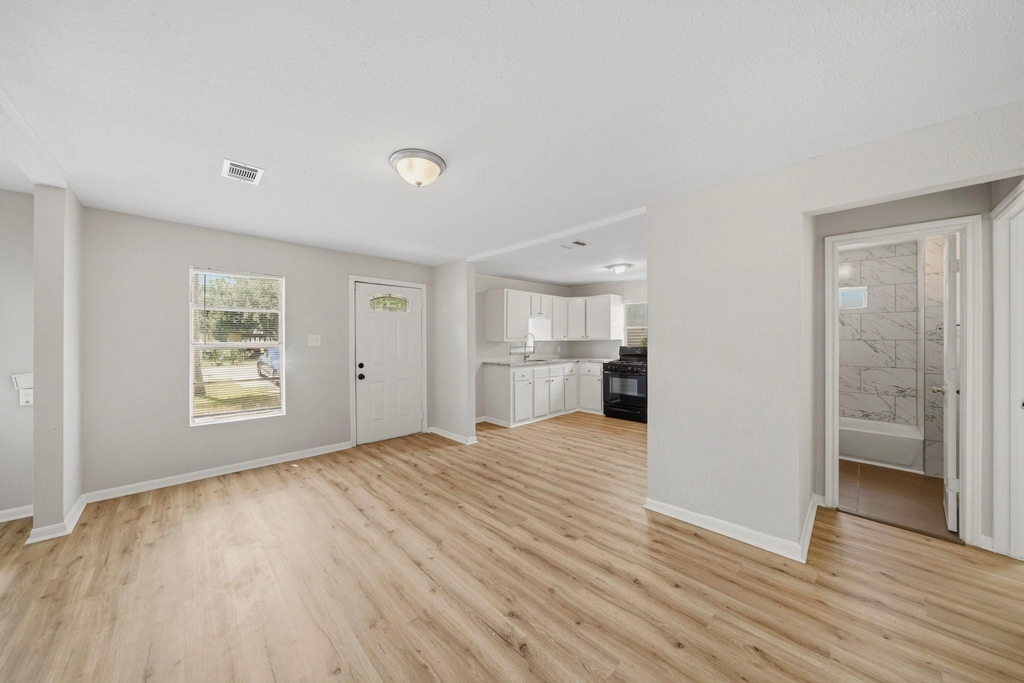 915 S Shanks Street - Photo 7