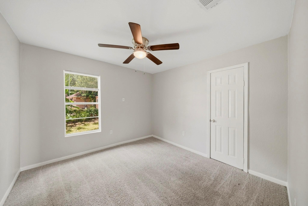915 S Shanks Street - Photo 9