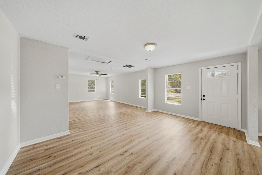 915 S Shanks Street - Photo 8
