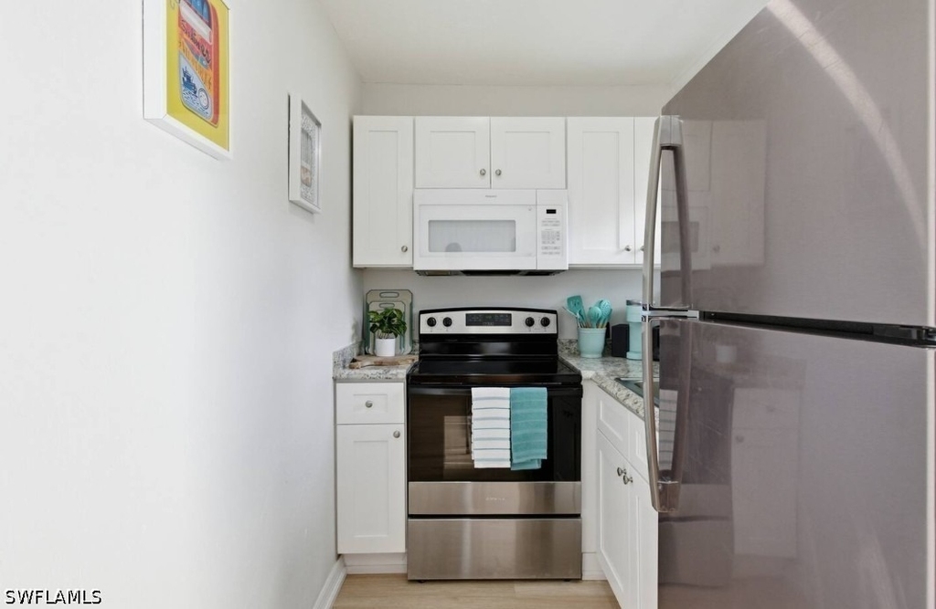 2147 Washington Avenue - Photo 8