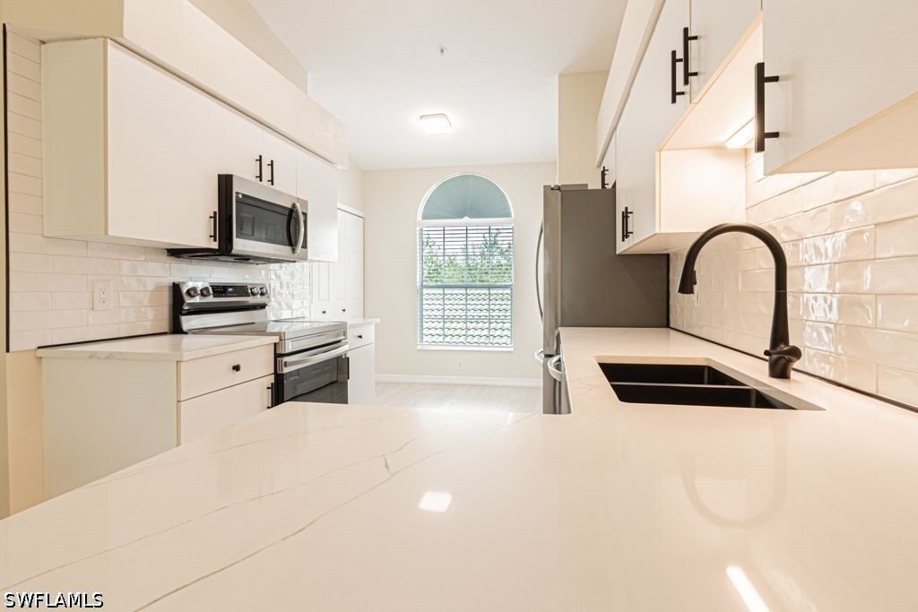 4985 Sandra Bay Drive - Photo 11