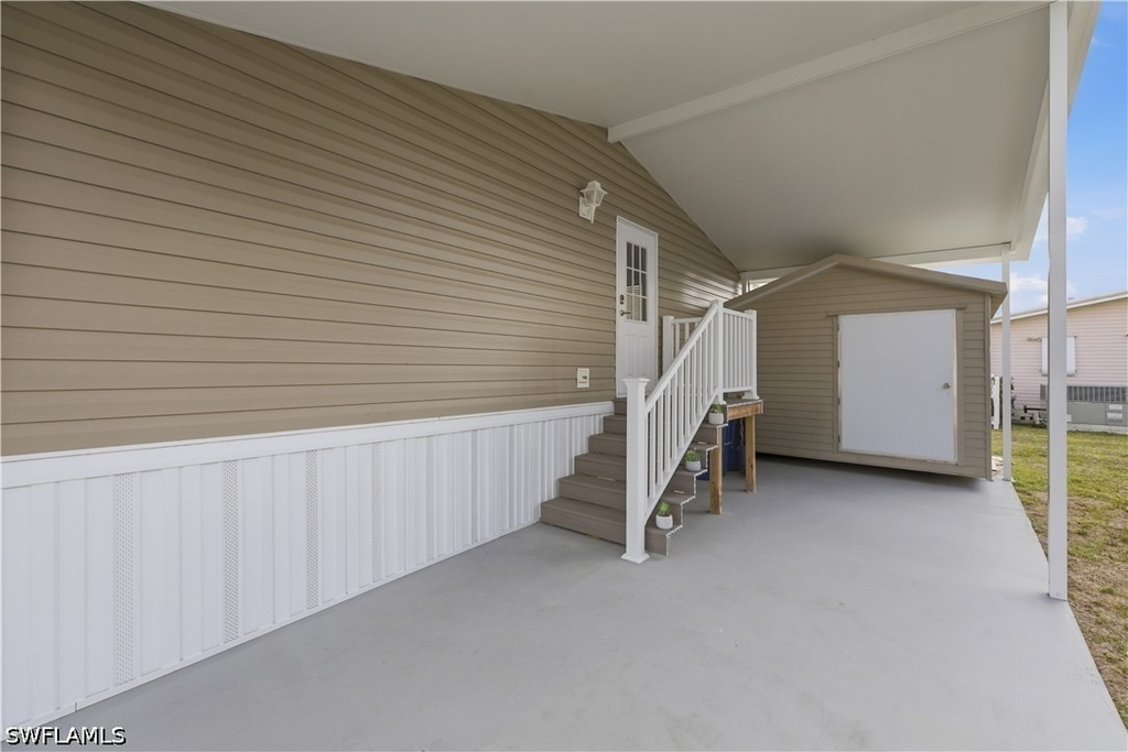 24 Red Poinciana Drive - Photo 2