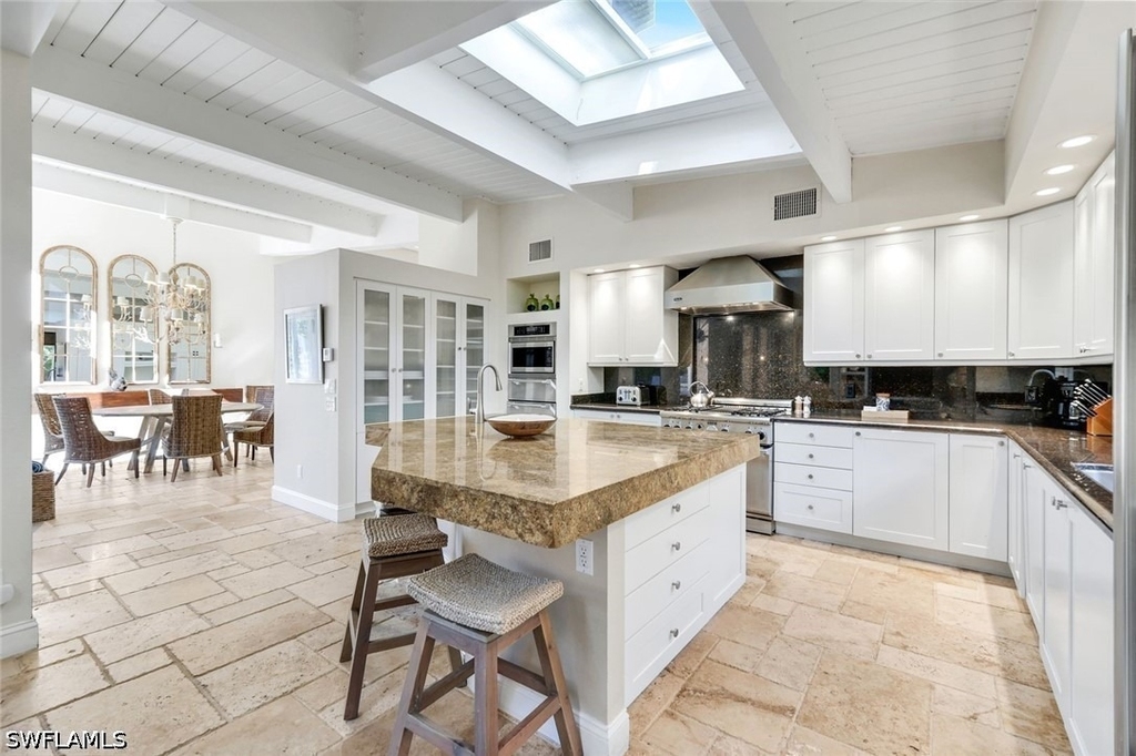 210 Central Avenue - Photo 5