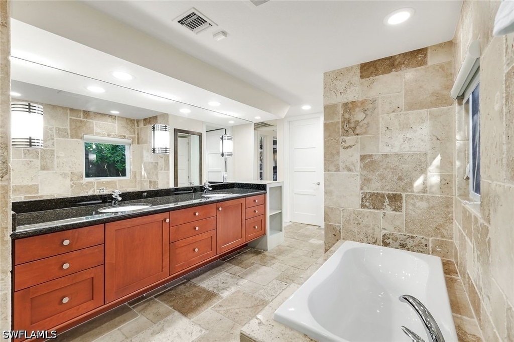 210 Central Avenue - Photo 16