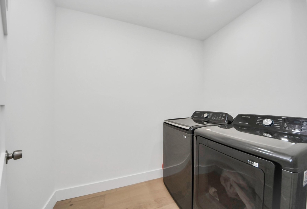 1111 E 27th Street Street - Photo 34