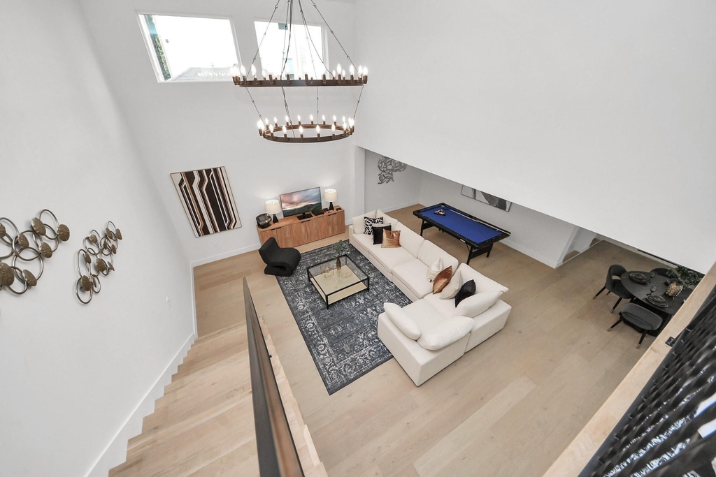 1111 E 27th Street Street - Photo 15
