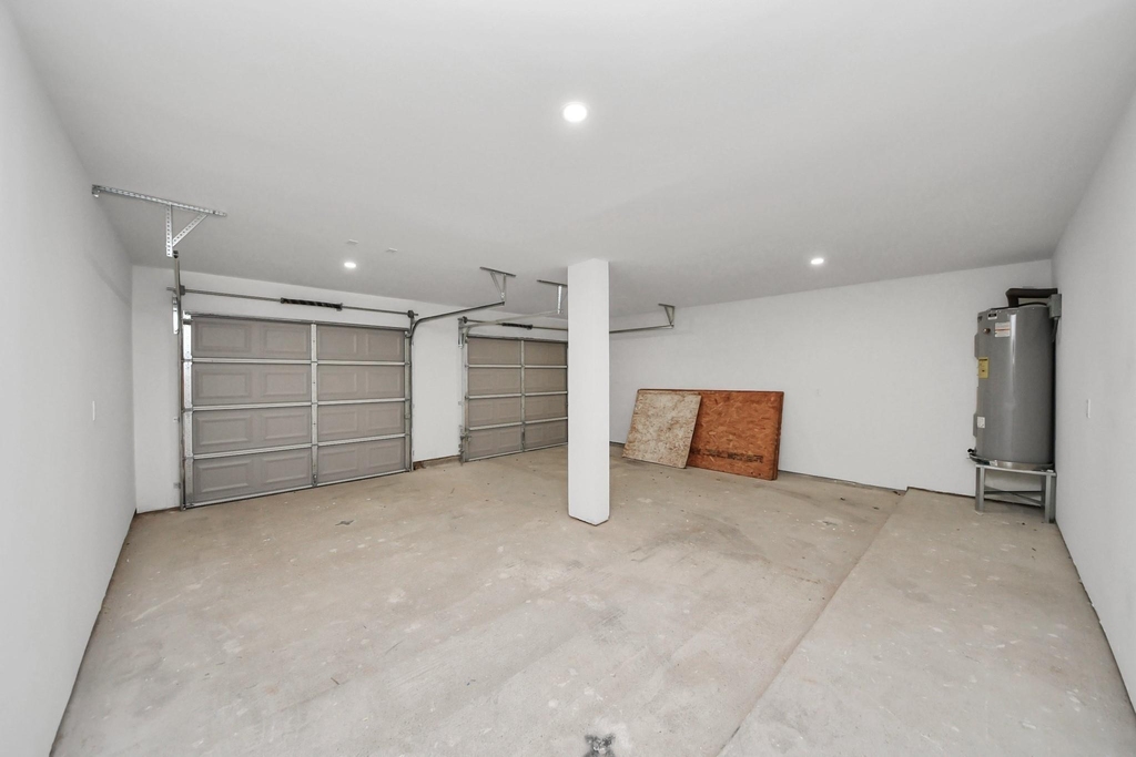 1111 E 27th Street Street - Photo 35