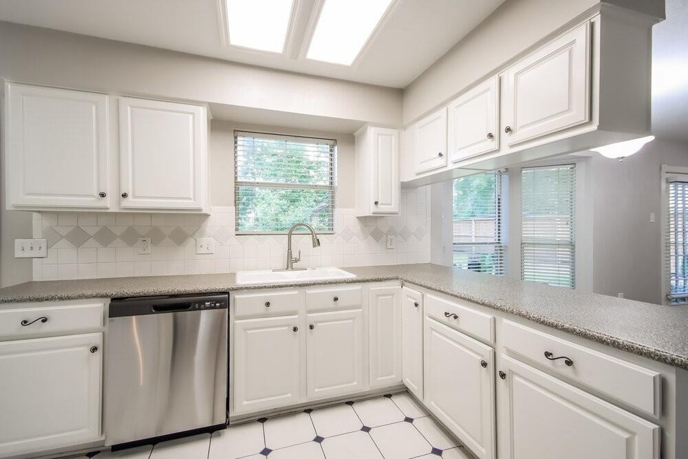 20914 Lake Park Trail - Photo 5