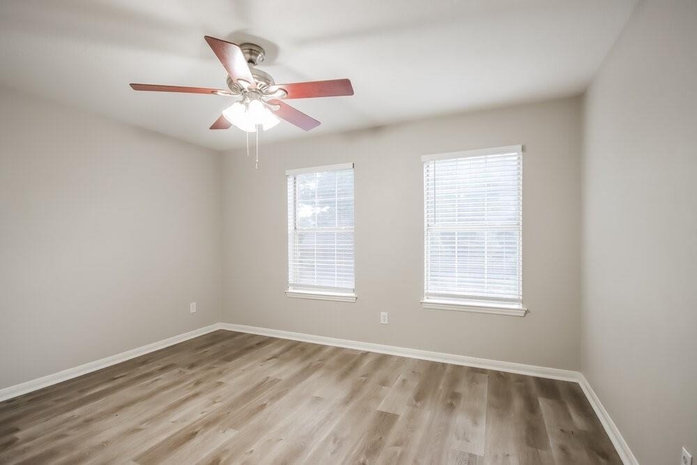 20914 Lake Park Trail - Photo 10