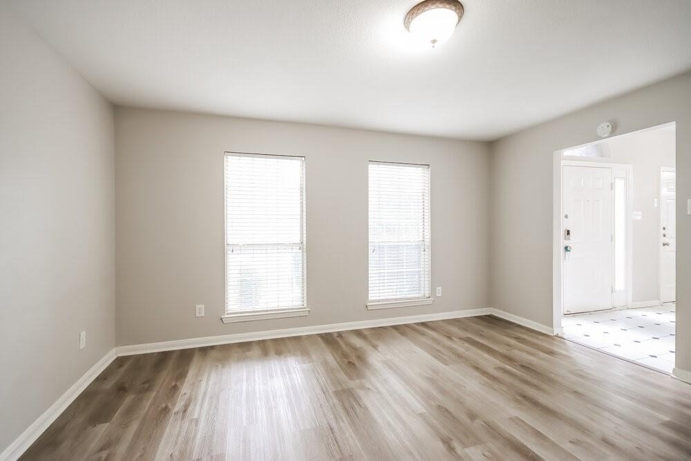 20914 Lake Park Trail - Photo 6