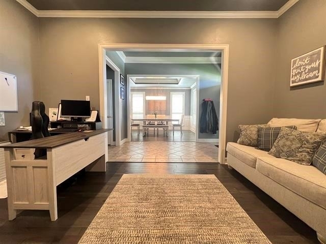 6035 Barrington Avenue - Photo 3