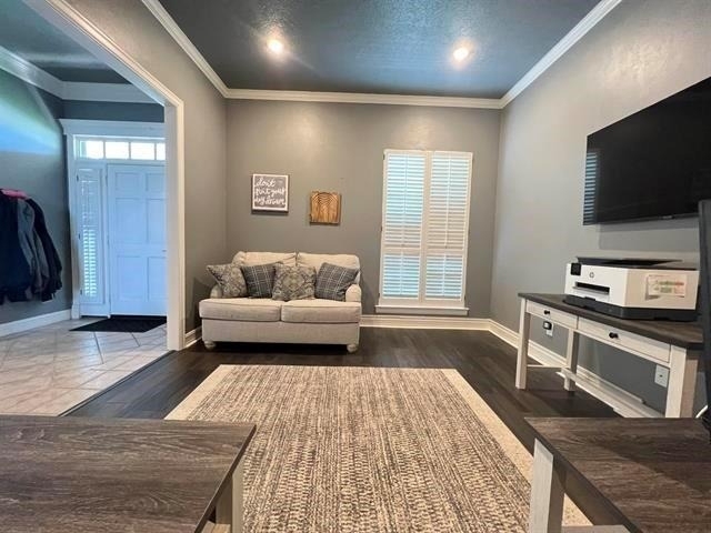 6035 Barrington Avenue - Photo 5